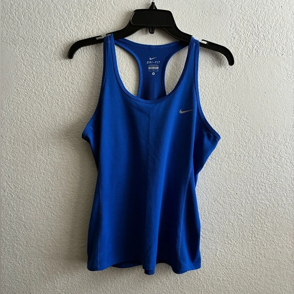 Nike Women's Royal Blue Tank Top M
